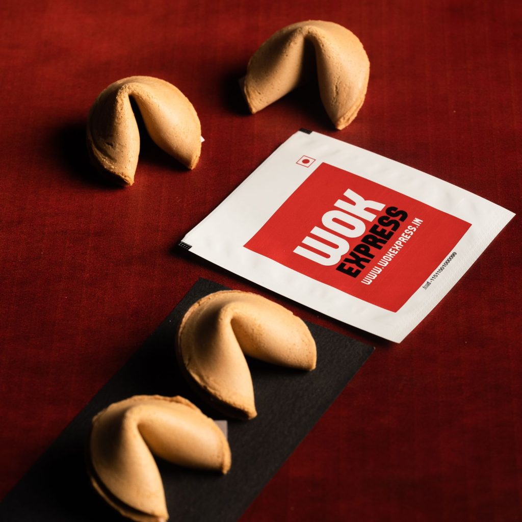 Customize Veg & Non Veg Fortune Cookies for your Restaurant.